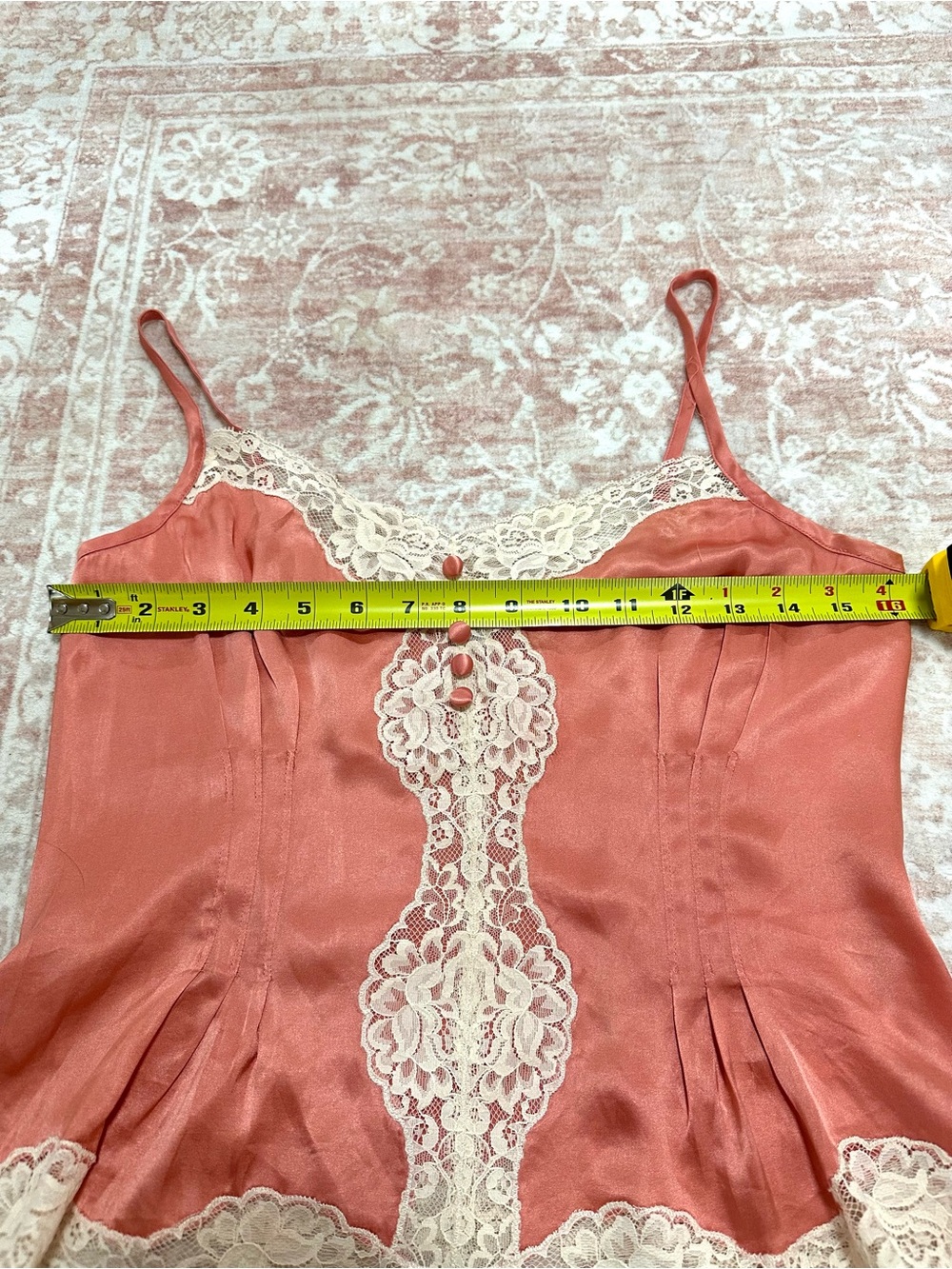 Vintage 🪷 Real Silk Banana Republic Peach Lace Tank Top - Picture 11 of 13